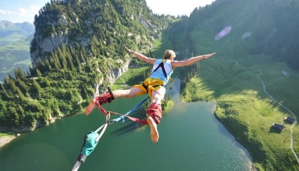开云体育平台APP-巴尔韦德接管德比，喀麦隆淘汰赛过关葡萄牙，足球，从不相信剧本