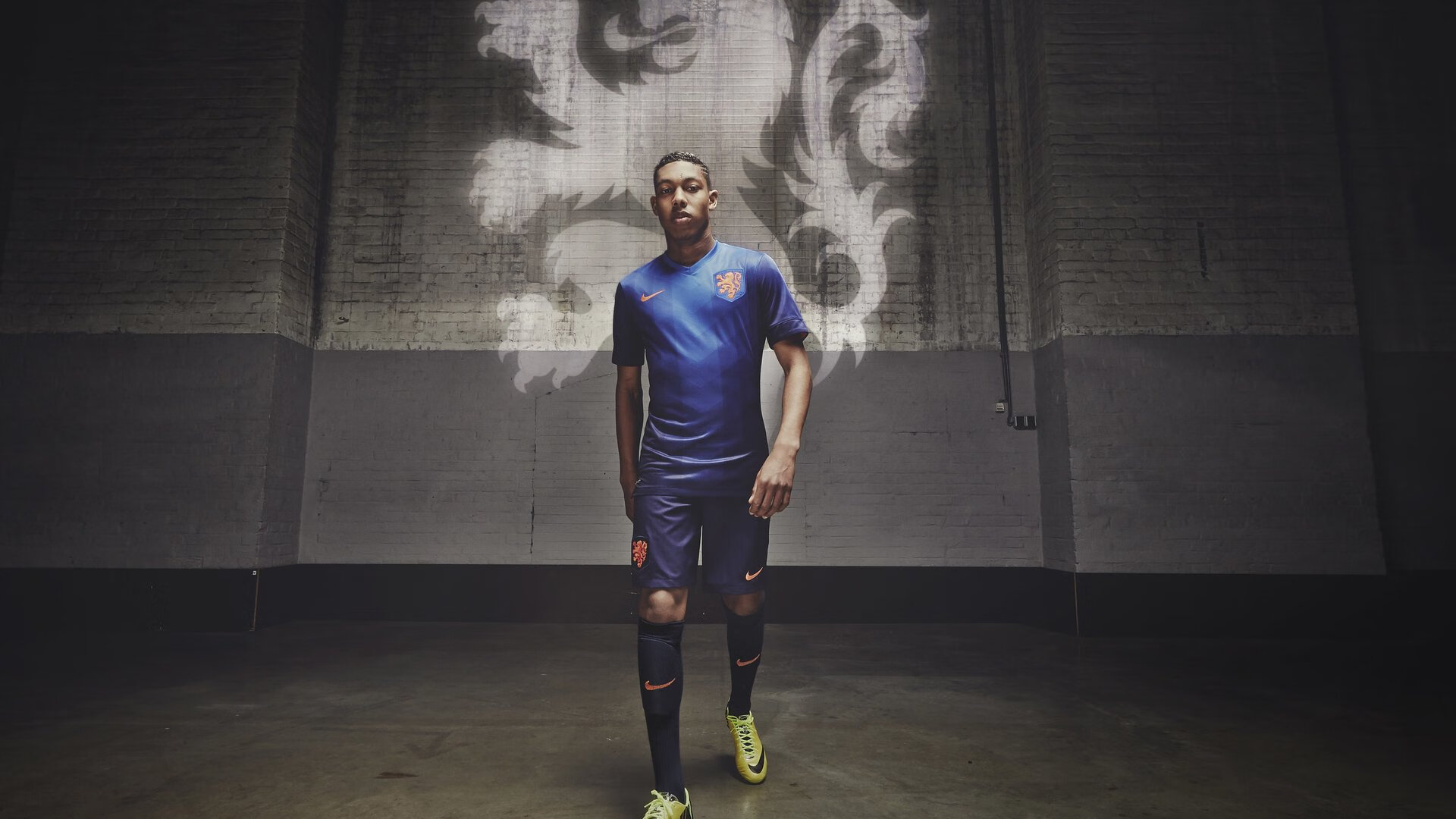 马刺粉碎吉林队，福克斯在西甲国家德比接管比赛，体育全球化下的胜利密码